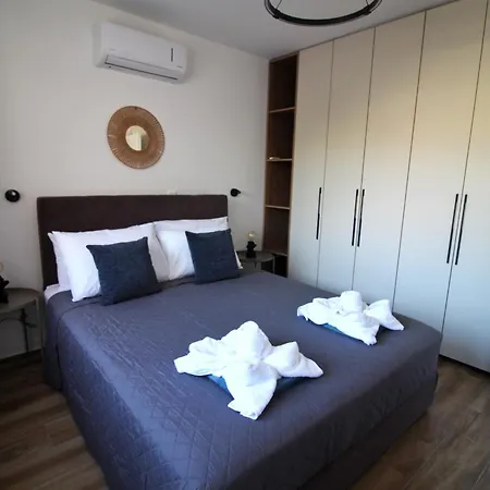Aspri Petra Apartment Paphos